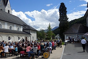 Permalink to:So. 13. Juli: Primizmesse von P. Kilian Deppisch FSO – Pfarrfest Permalink to:So. 13. Juli: Primizmesse von P. Kilian Deppisch FSO – Pfarrfest